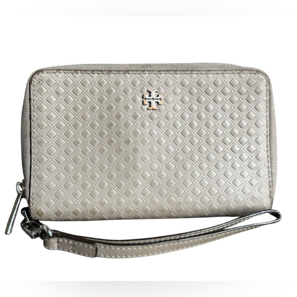 Tory Burch Handbags - Tory Burch taupe leather zip around wristlet